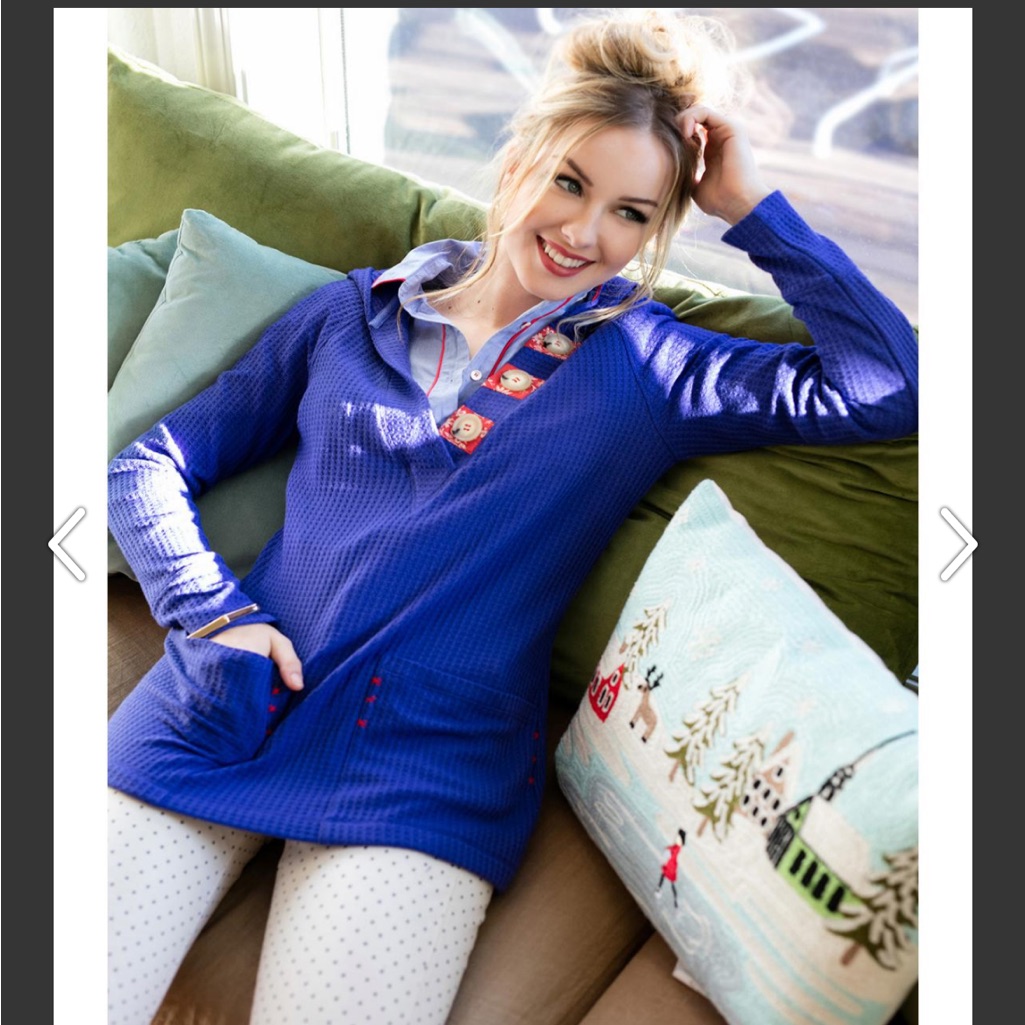 Evy’s Tree Blue Pullover